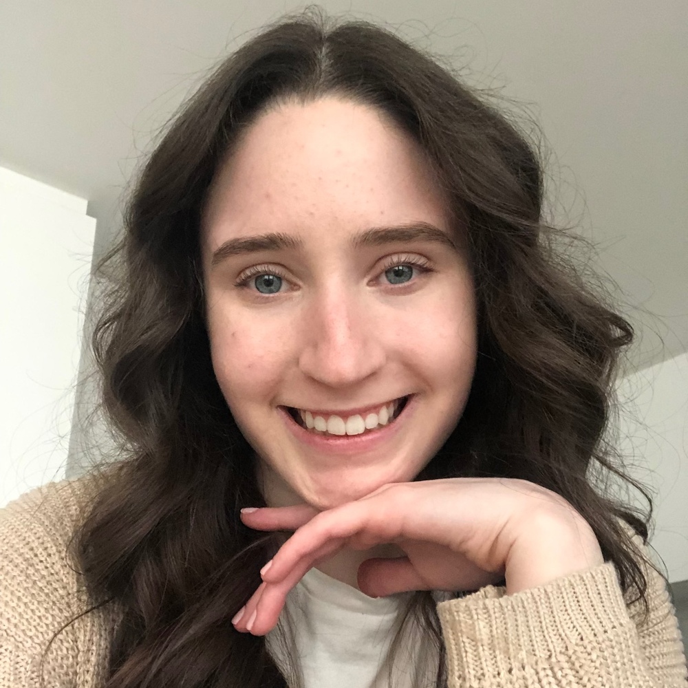 Meet your Posher, Alexis